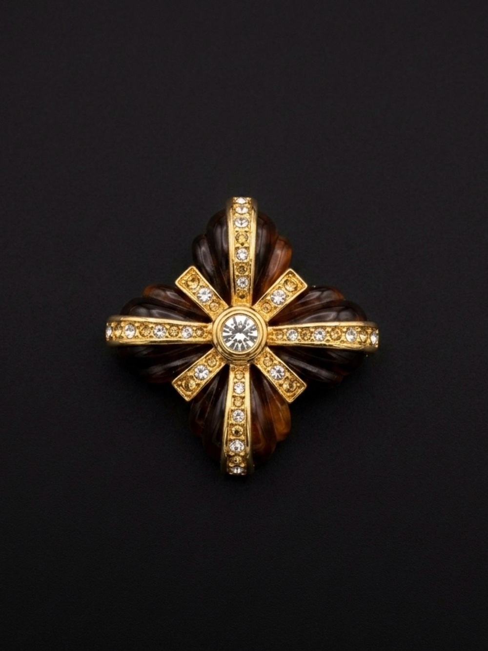 #313 JOAN RIVERS Ribbed Resin Tortoise Shell Maltese Cross Brooch